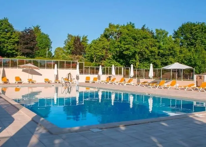 Сasa de vacaciones Village Le 233 *